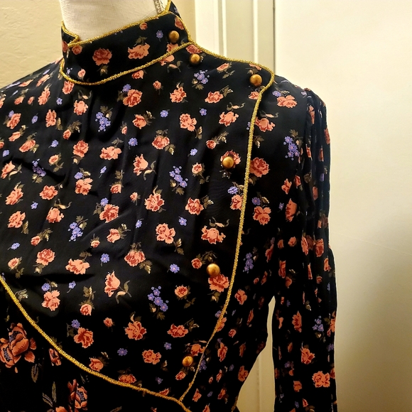 Vintage Jackie Bernard floral shift midi dress w/ gold button & trim detail - Picture 3 of 5